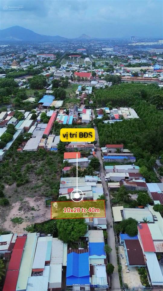 275m2 thổ cư 40m2 giá 2,85 tỷ vị trí đất phú mỹ, đường thông quy hoạch đất ở xây trọ ok