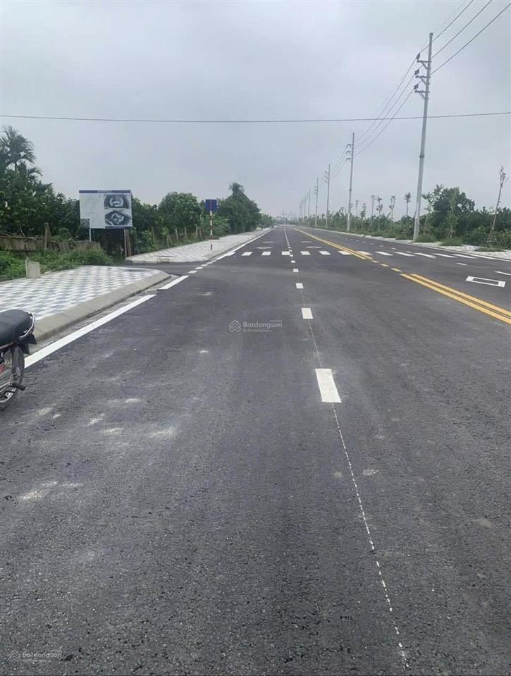 Cc cần bán 75m2 đấu giá hồng hà view vườn hoa  giáp cầu hồng hà  vđ4 giá đầu tư   0972 627 ***