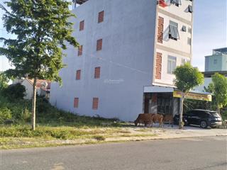 Tôi chính chủ cần tiền bán gấp cặp 1b trục thông fpt giá đầu tư