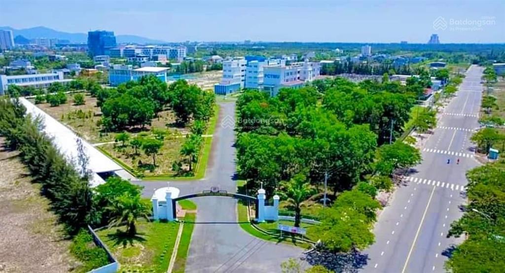 Chính chủ bán gấp 121 m2 mặt tiền phan huy chú giá rẻ