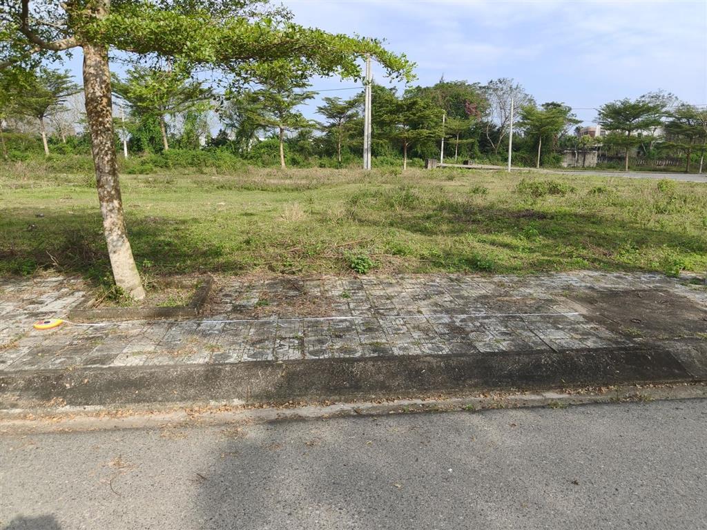 Tôi chính chủ bán gấp lô đất đẹp giá rẻ nhất khu đô thị số 4