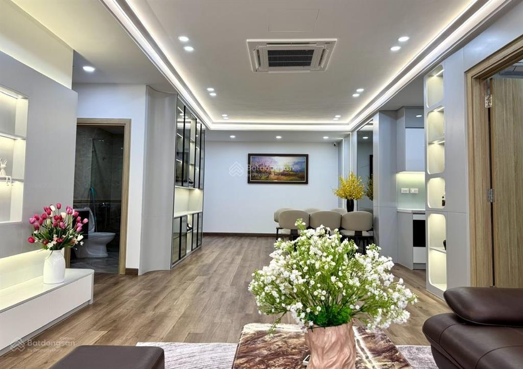 Bán căn hộ n04b t1 ngoại giao đoàn, 3pn 2wc đầy đủ nội thất, sổ đỏ