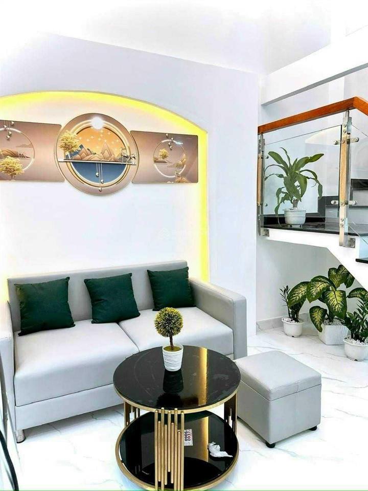 Cho thuê biệt thự liền kề đường số 7 khu hado centrosa.  0901 383 *** a trường