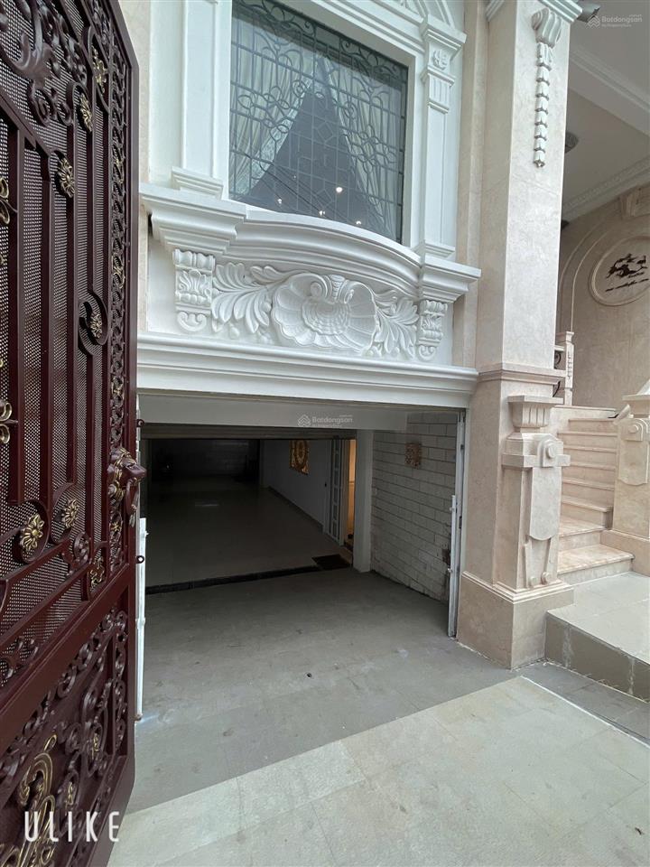 Bán villa phố 456/66 cao thắng. dt 12,5 x 16m, hầm, 2 lầu, áp mái.  0901 383 *** trường (hhmg)