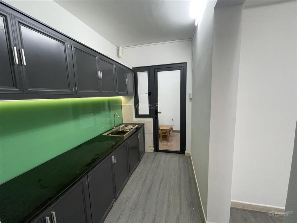 Bán cc sơn kỳ, tầng thấp, view công viên giá tốt