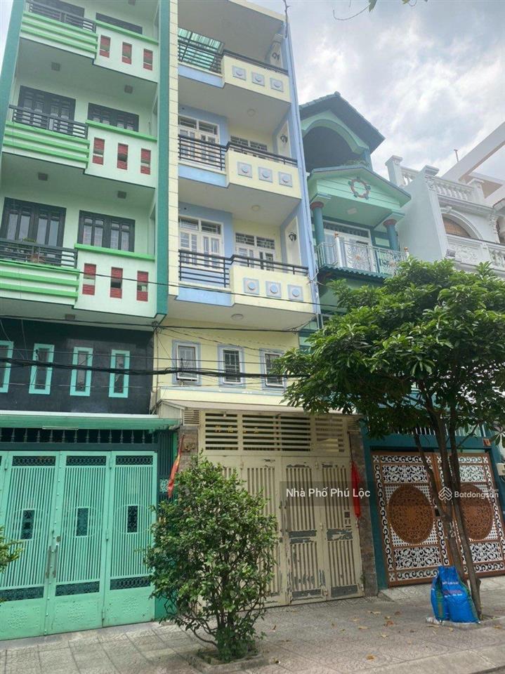 Bán gấp nhà 2mt nguyễn chí thanh, quận 11  dt 4.5m x 19m, 4 tầng lầu, giá chỉ hơn 18 tỷ