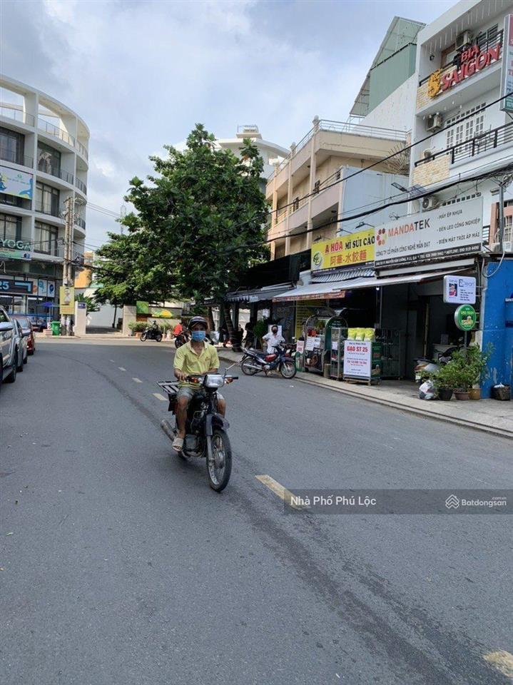 Bán gấp nhà 2mt nguyễn chí thanh, quận 11  dt 4.5m x 19m, 4 tầng lầu, giá chỉ hơn 18 tỷ