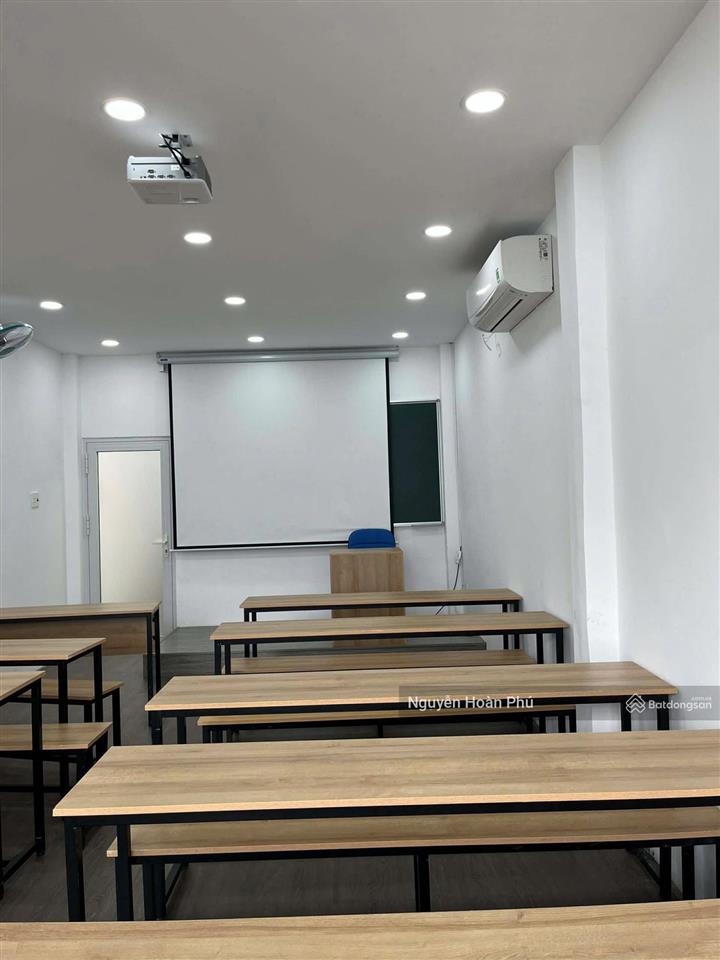 Siêu phẩm! 2 mặt tiền trước sau lãnh binh thăng quận 11  dt 91m2 nhà 4 tầng giá chỉ 25 tỷ