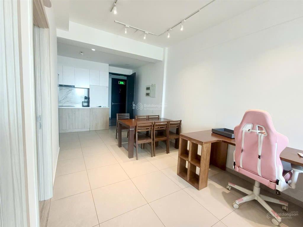 Cho thuê căn hộ hưng phúc premier 2 phòng ngủ, nhà đẹp giá 18tr
