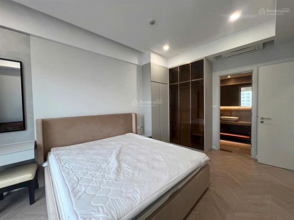Cho thuê căn hộ antonia 3 phòng ngủ, nhà đẹp, giá thuê tốt chỉ 39tr/tháng