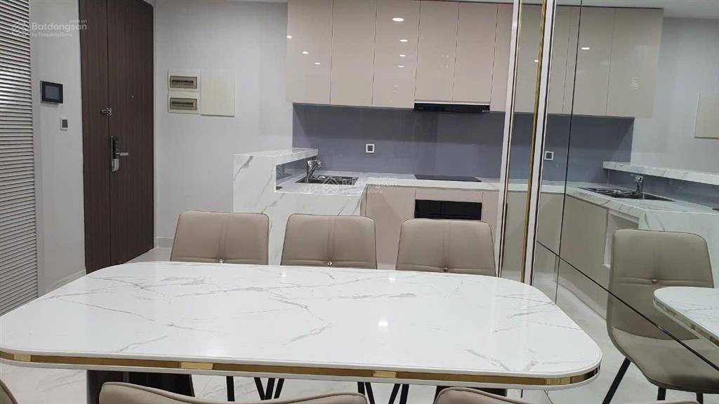 Cho thuê cc midtown phú mỹ hưng, 42 triệu, 105 m2, 3pn, 2wc