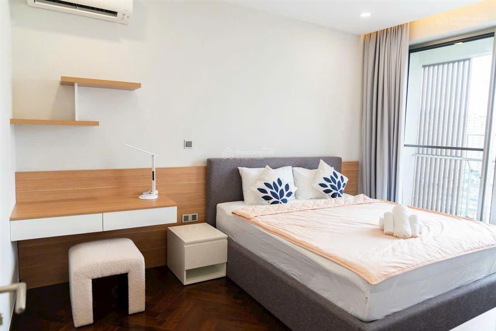 Bán căn hộ midtown 2 phòng ngủ giá tốt 89m2 chỉ 9,2 tỷ