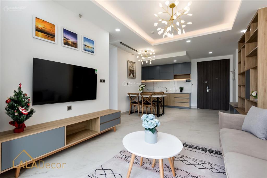 Cho thuê căn hộ midtown 2 phòng ngủ, nhà đẹp  view biệt thự giá 26tr