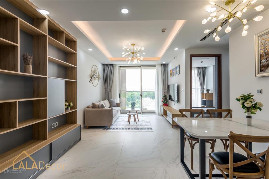 Cho thuê căn hộ midtown 2 phòng ngủ, nhà đẹp  view biệt thự giá 26tr