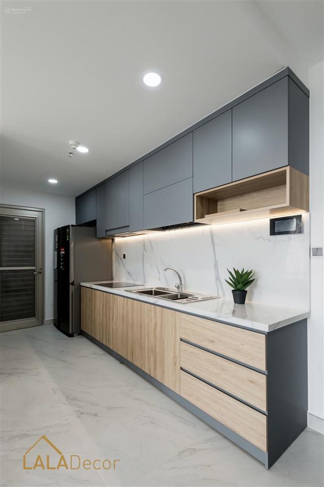 Cho thuê căn hộ midtown 2 phòng ngủ, nhà đẹp  view biệt thự giá 26tr