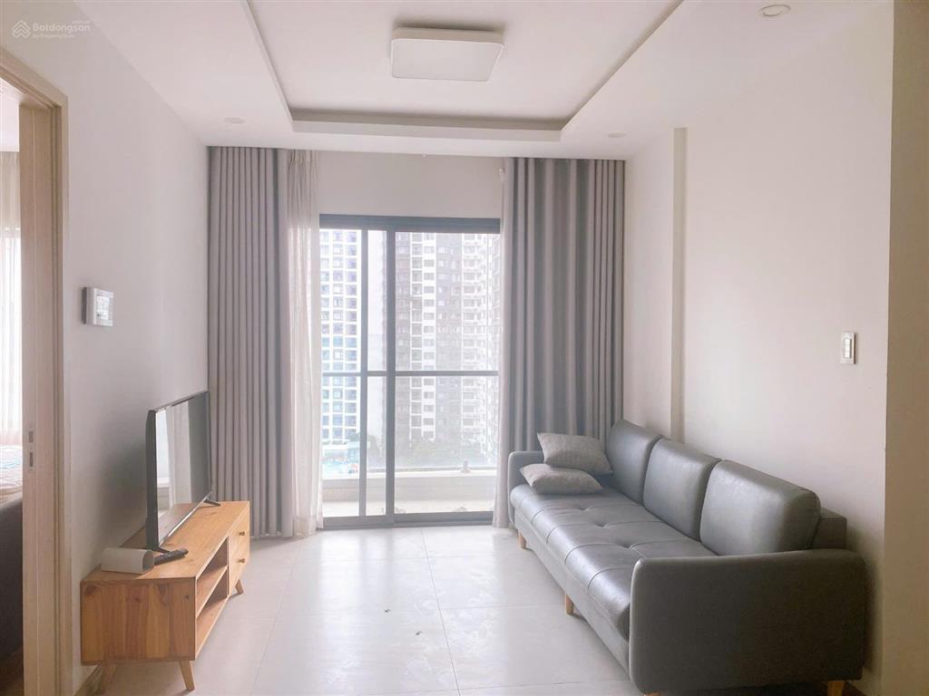 Đầu năm cần chuyển nhượng căn hộ 3pn 86m2 giá tốt 8,5 tỷ bao hết  view đông nam  tầng cao