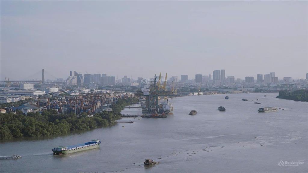 Bán gấp 3pn  tòa venice  đang sẵn hđ thuê  tầng trung  view đông bắc  nội thất cao cấp đẹp lắm