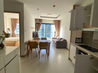 Chính chủ cần tiền bán 1pn, 51m2, có ban công và bồn tắm, full nội thất, giá 5,550 tỷ bao hết