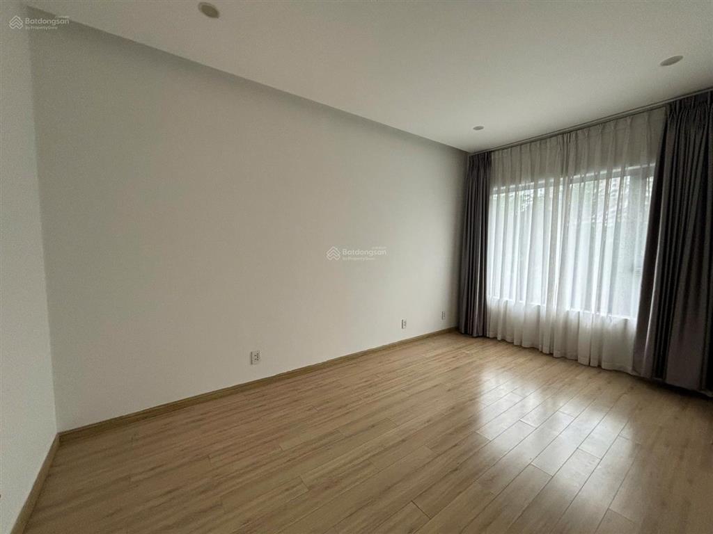 Duy nhất căn 2pn  75m2  bán rẻ nhất  75m2  chỉ 7,2 tỷ bao hết  view nhìn công viên xanh mát