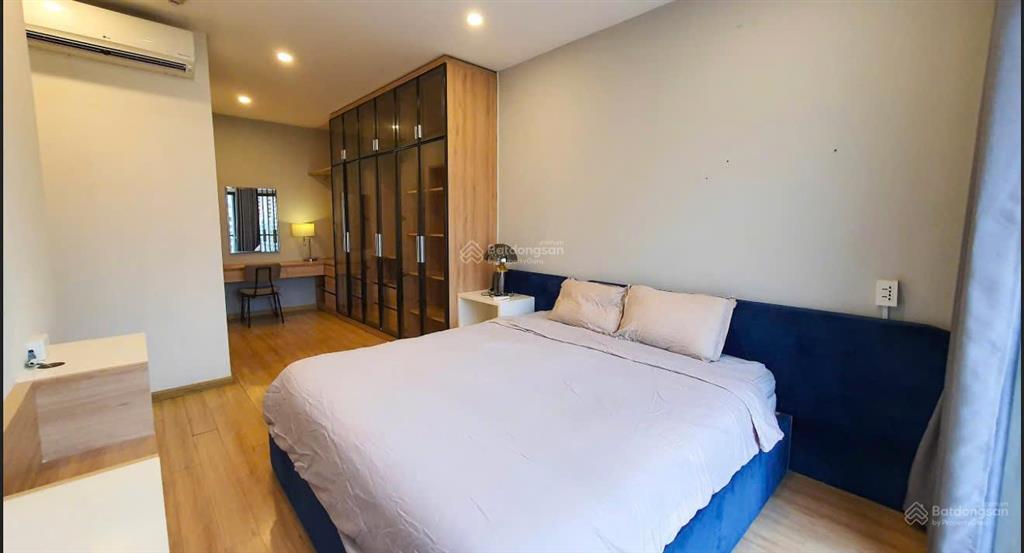 1 căn hiếm có, bán gấp, 117m2, 02 ban công, bếp đảo, giá chỉ 10,5 tỷ bao hết, sẽ trừ 5% sổ, ở ngay