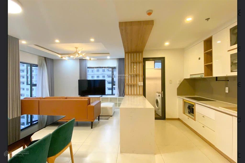 1 căn hiếm có, bán gấp, 117m2, 02 ban công, bếp đảo, giá chỉ 10,5 tỷ bao hết, sẽ trừ 5% sổ, ở ngay
