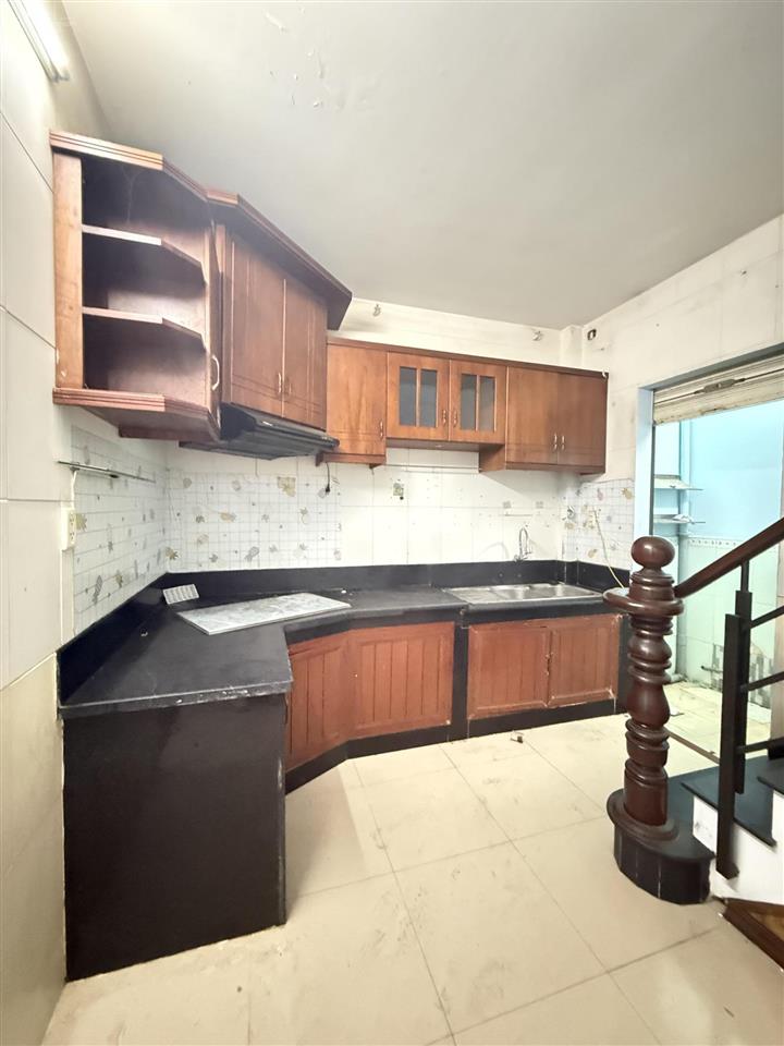 Nhà sát vành đai 2, dg 11 tam bình. 1 lầu