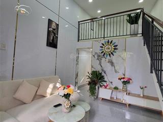 Nhà mới. đẹp dg 9 linh xuân cũ. 2pn.