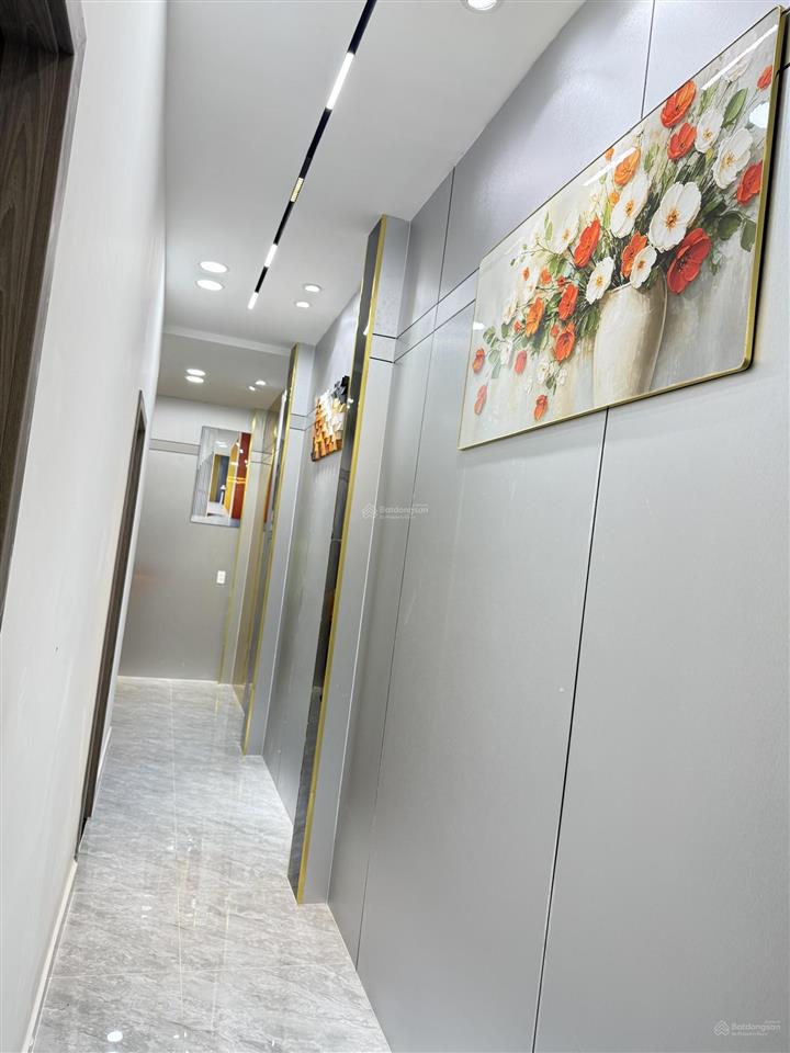 Nhà đường oto 4 chỗ. đường 48, hbchánh