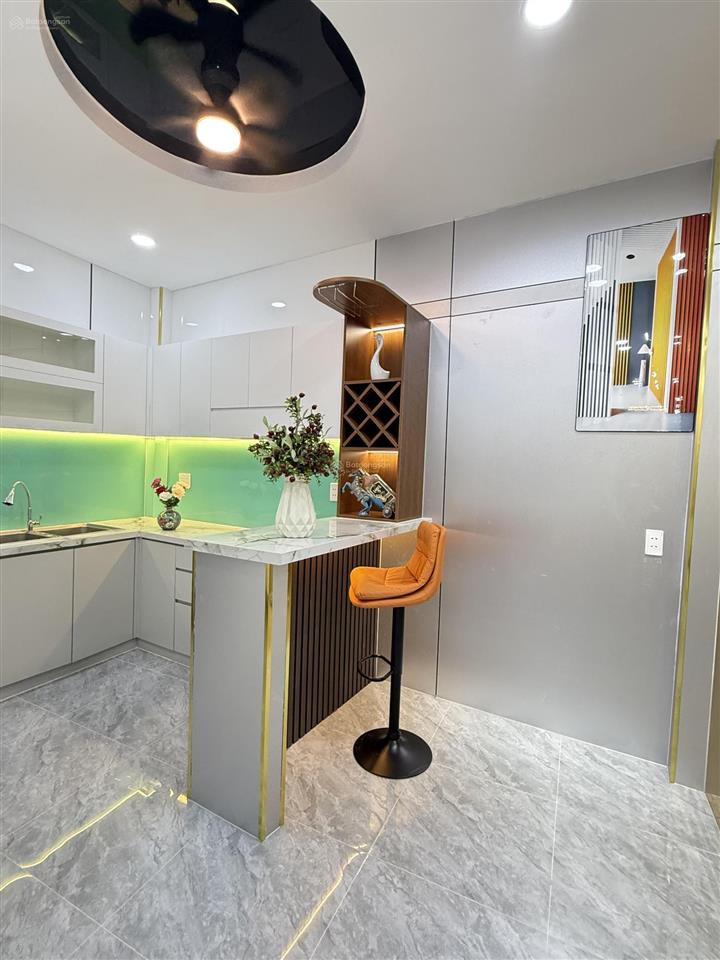 Nhà đường oto 4 chỗ. đường 48, hbchánh