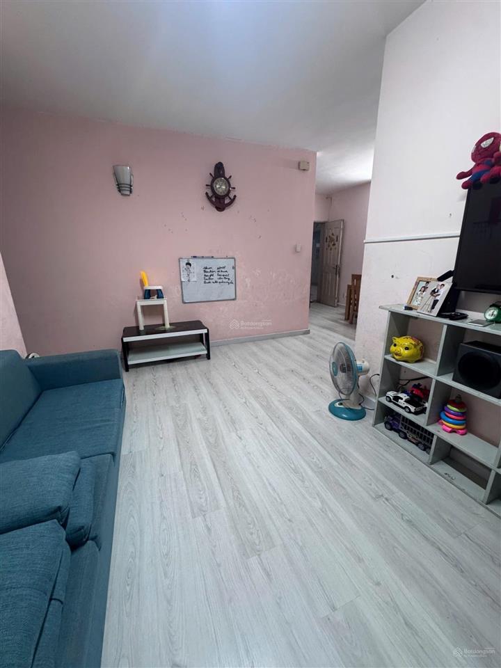 Nguồn rẻ. sổ riêng. dt 73.5m2 2pn, 2wc