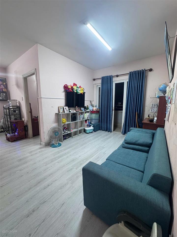 Nguồn rẻ. sổ riêng. dt 73.5m2 2pn, 2wc