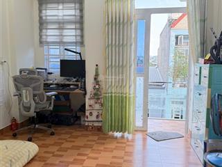 Nhà 2mt đường 5m linh xuân. 3 lầu