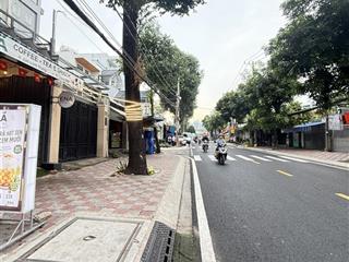 Nhà mt đường linh trung. 4 x24m. shr
