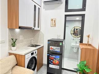 Bán tòa căn hộ dịch vụ 8 tầng 18 phòng