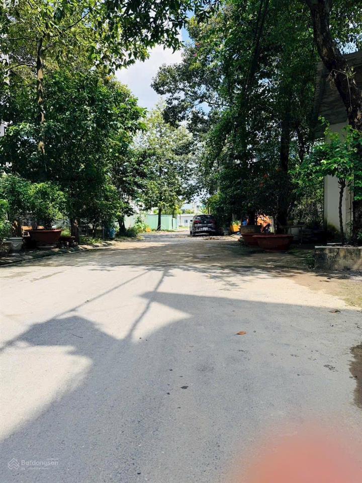 Bán nhà 1 trệt 2 lầu (hoàn công) phường biên hoà (bửu hoà cũ). dt 4,4x16=72m2. giá 4,5 tỷ