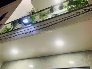 Bán căn nhà phố 1 trệt 2 lầu phường trấn biên (quang vinh cũ). dt 4,5x14=63m2. giá 4tỷ050