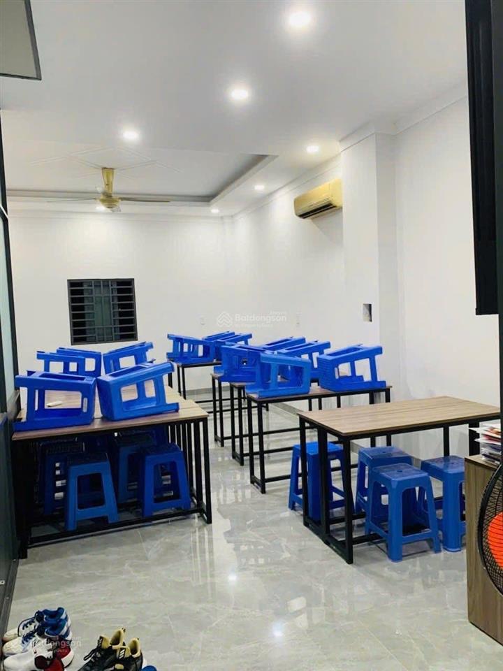 Bán căn nhà phố 1 trệt 2 lầu phường trấn biên (quang vinh cũ). dt 4,5x14=63m2. giá 4tỷ050