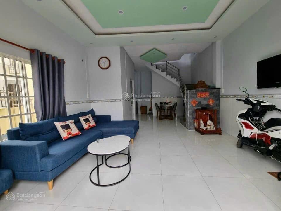 Bán nhà 1 trệt 1 lầu phường trấn biên (hiệp hoà cũ). dt 75m2. giá 3tỷ100 tl đường xe hơi thông