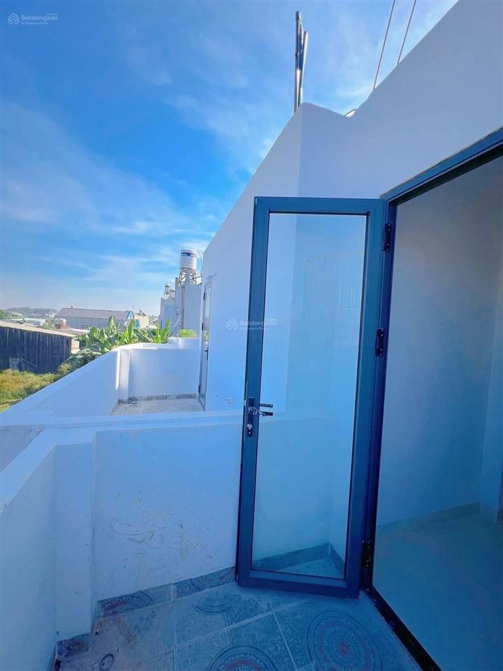 Chủ gửi bán nhà 1 trệt 1 lầu phường biên hoà. dt 4x21=82m2. giá3 tỷ 1 bớt lộc đường trước nhà 6m