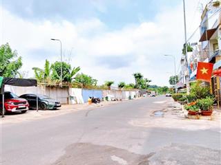 Bán căn nhà 1t1l (hoá an cũ). dt 4x17=68m2. giá 3tỷ950 đường nhựa 14m + vỉa hè 4m. hướng tb