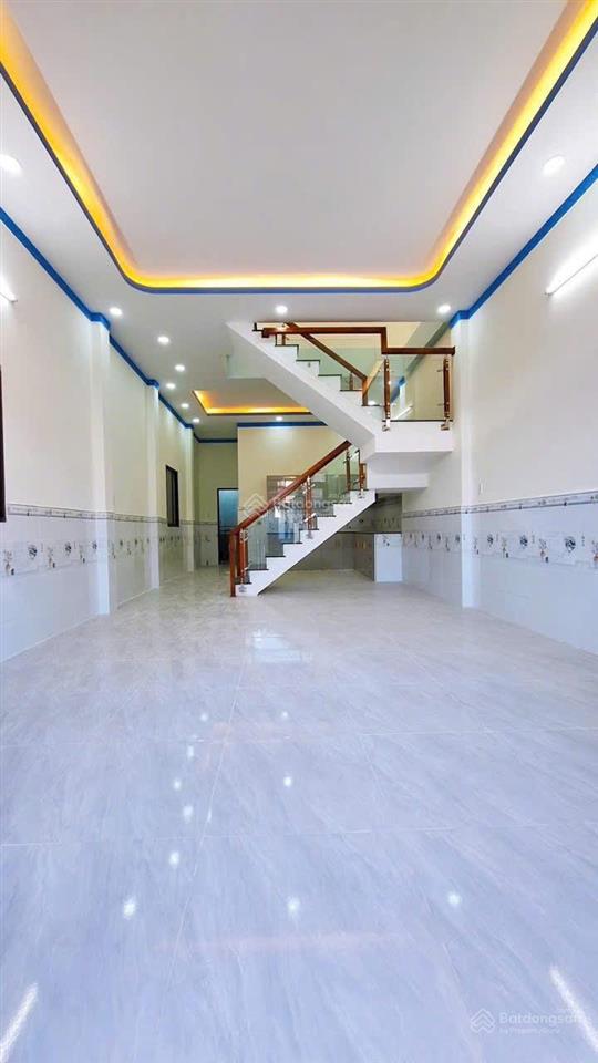 Chủ gửi bán nhà 1t1l (bửu hoà cũ). dt 79m2, giá 2tỷ450 đường xe 3 gác thông. hướng tây bắc