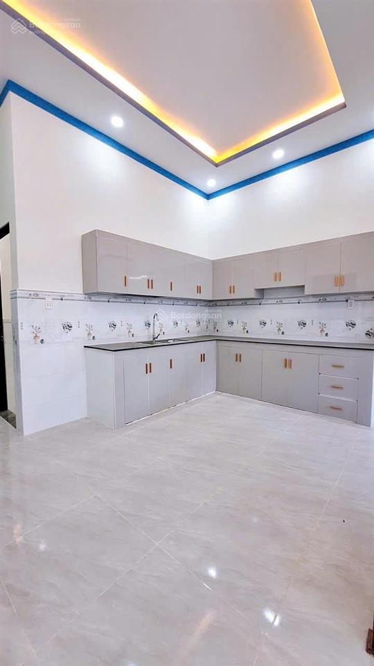 Chủ gửi bán nhà 1t1l (bửu hoà cũ). dt 79m2, giá 2tỷ450 đường xe 3 gác thông. hướng tây bắc