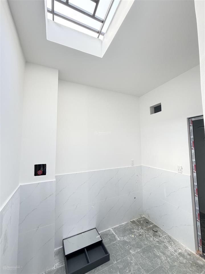 Nhà 1t 1l hoàn công (hoá an cũ). dt 4x16m=64m2. giá 3tỷ3