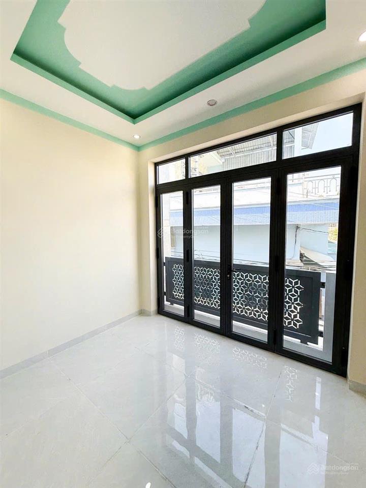 Chủ gửi bán nhà 1 trệt 1 lầu (tân phong cũ). dt 4x15=60m2. giá 3tỷ2 tl