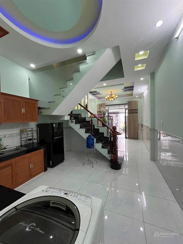 Bán nhà 1 trệt 1 lầu ( bửu hoà củ). dt 4x15,2=62m2. giá 3tỷ bớt lộc