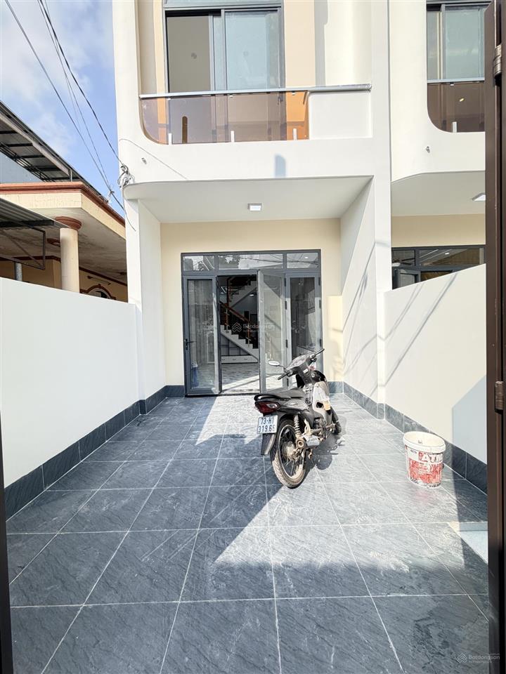 Bán nhà 1 trệt 1 góc 2 mặt tiền lầu hoàn công (hoá an cũ). dt 4x17,5m = 70m2, giá 3tỷ590