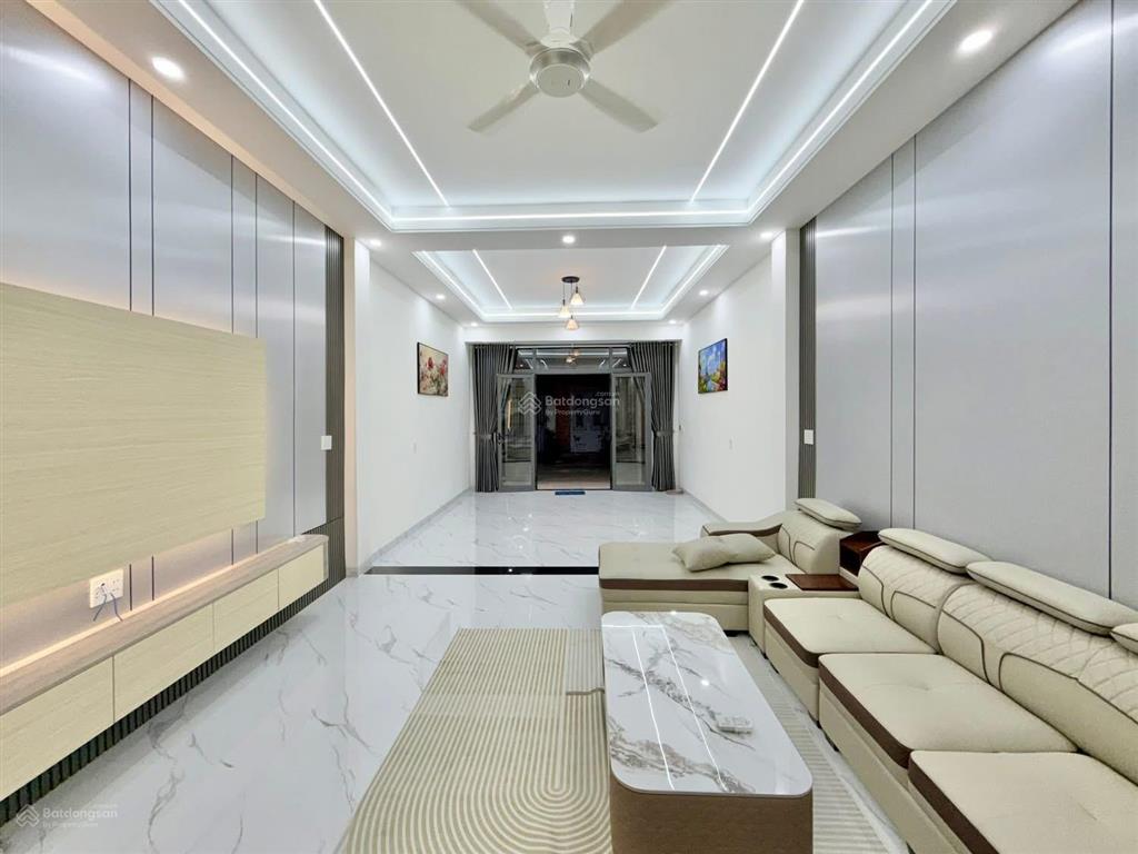 Chủ gửi bán nhà 1t + 2l (bửu hoà cũ). dt 5x18m = 90m2. giá 5tỷ479