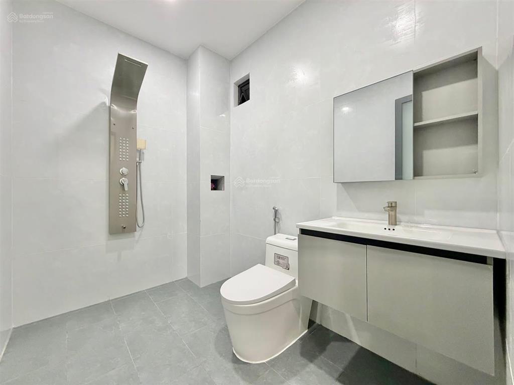 Chủ gửi bán nhà 1t + 2l (bửu hoà cũ). dt 5x18m = 90m2. giá 5tỷ479