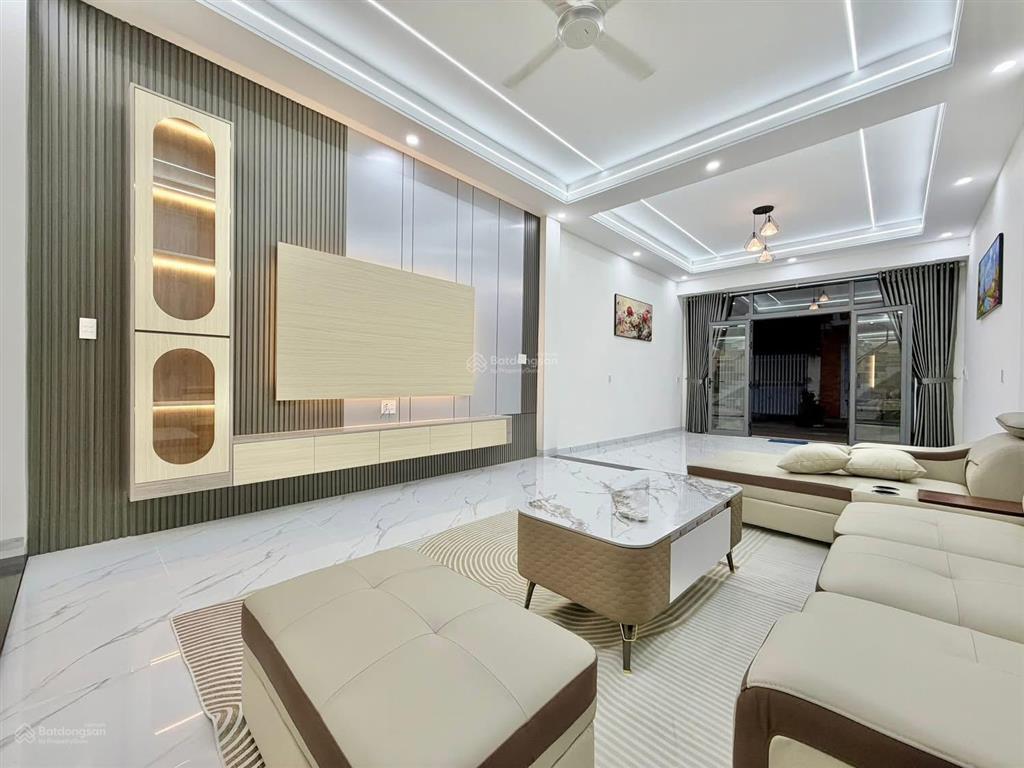 Chủ gửi bán nhà 1t + 2l (bửu hoà cũ). dt 5x18m = 90m2. giá 5tỷ479