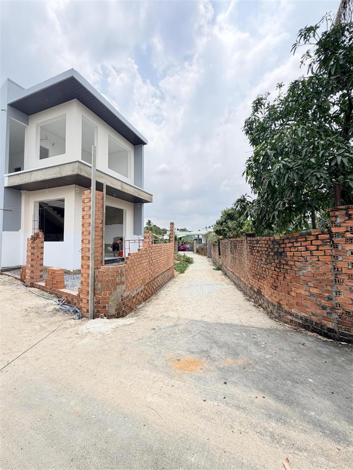 Bán lô đất shr ( bửu hoà củ).dt4x19,6=79m2. giá 1tỷ750